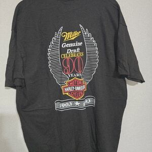 Black T-shirt with Harley-Davidson design